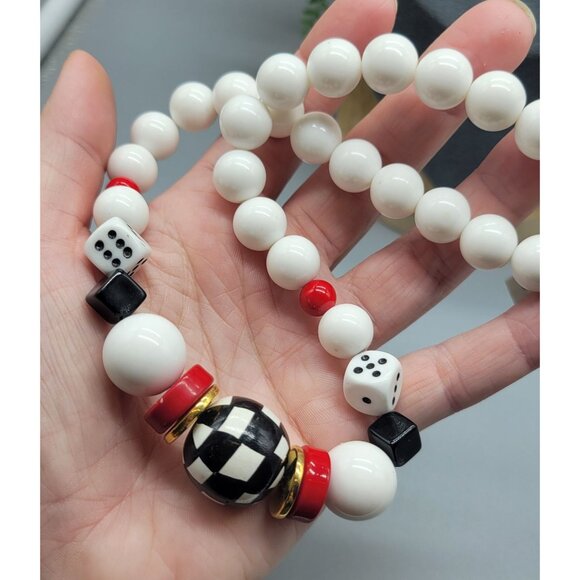 Vintage Van Allen White Red Casino Dice Vegas Beaded Choker Necklace N1A - Picture 5 of 5